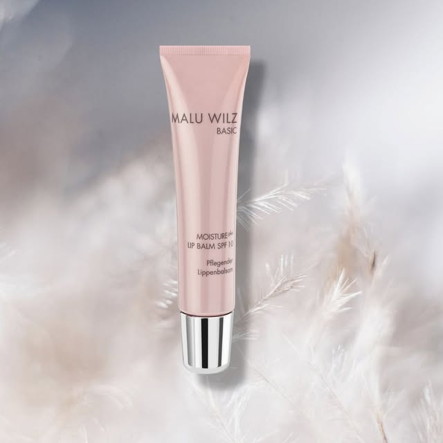 Moisture Lip Balm PLUS SPF 10 15 ml.